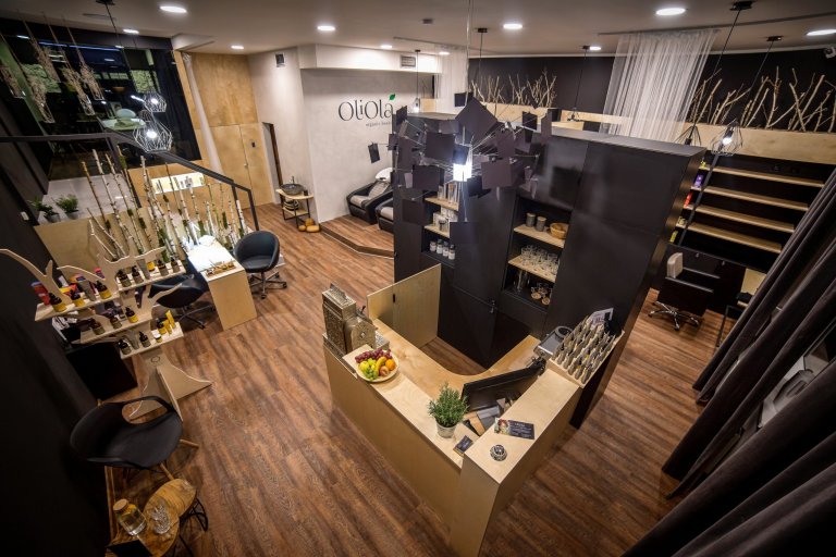 Oli Ola organic beauty