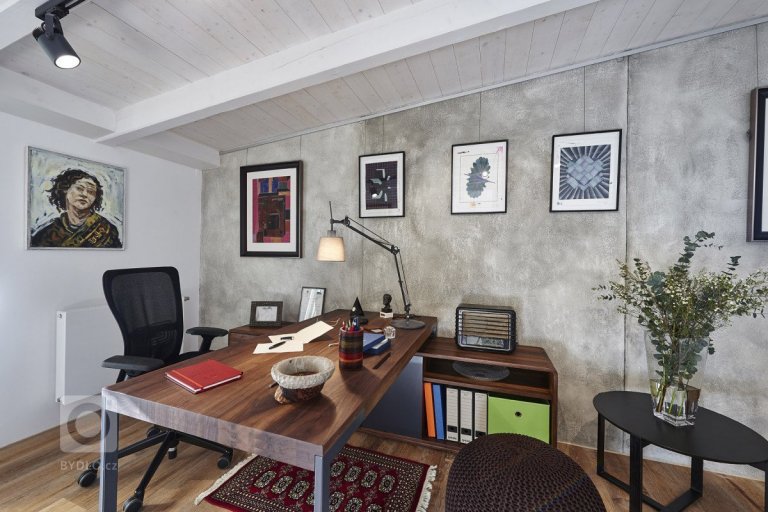 add picture to album