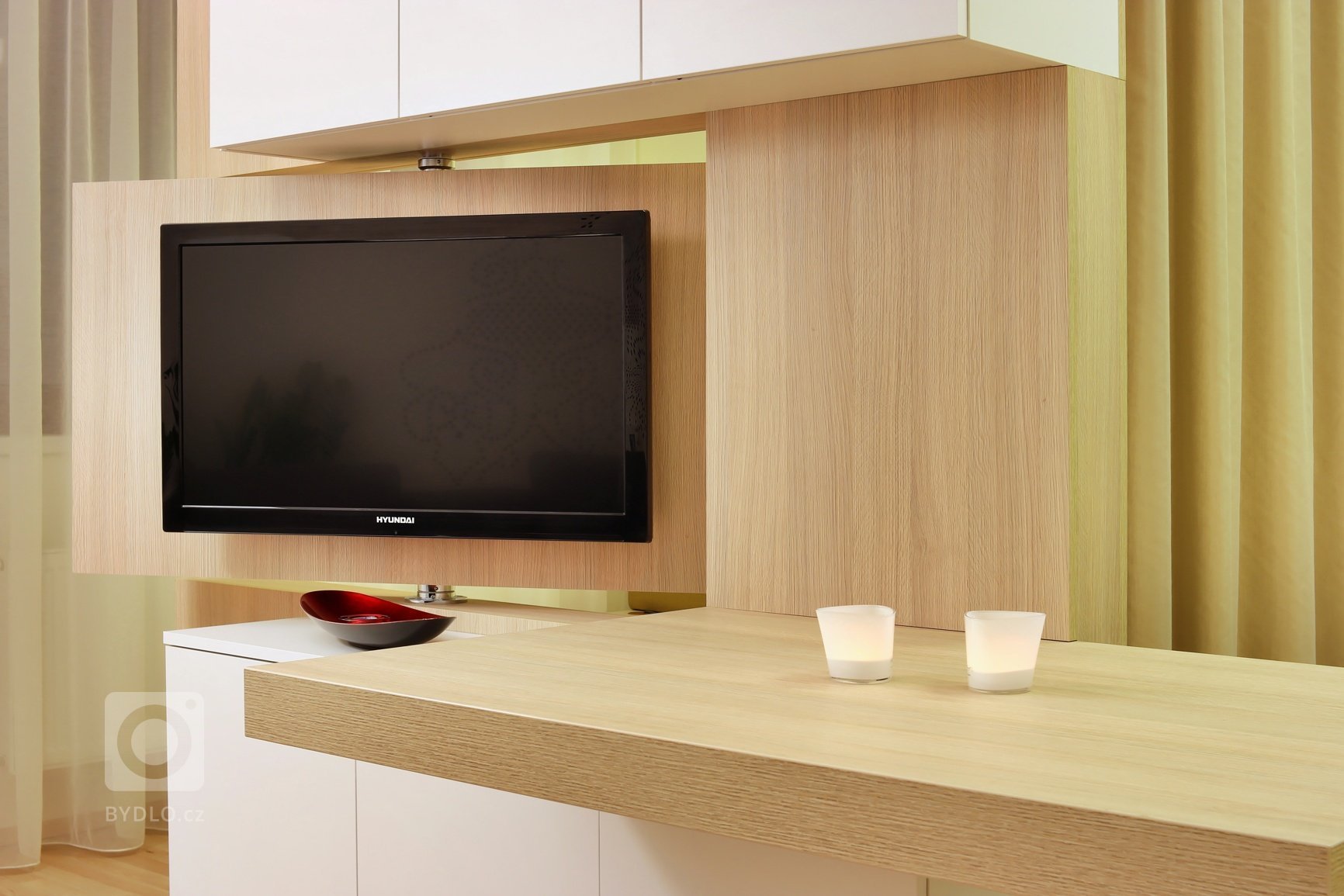 Zejména u malometrážních bytů jsou díky vysokým pořizovacím cenám stále žádanější chytrá řešení. My jsme jedno takové zvládli!&nbsp;

Byt na ulici Kigginsova…