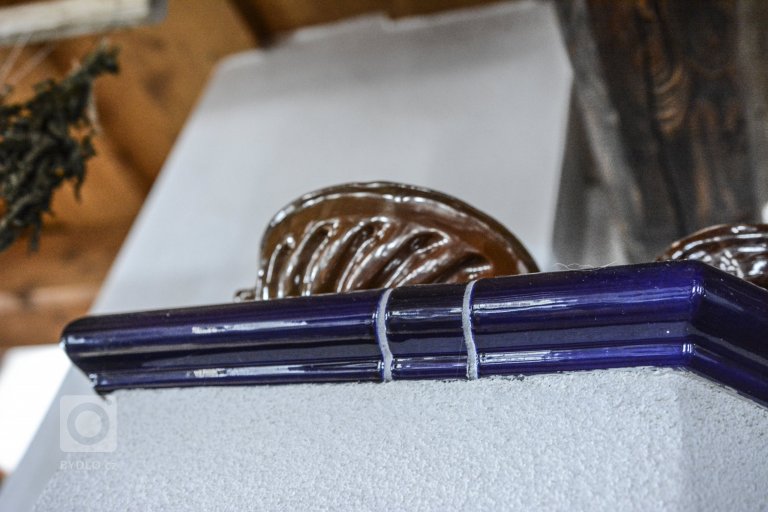 add picture to album