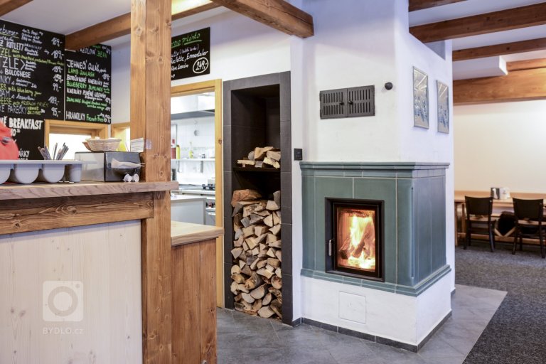 add picture to album