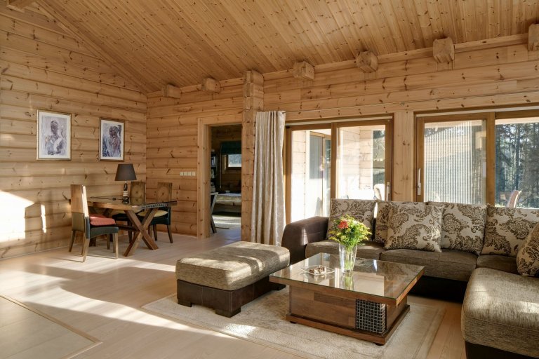 Interiér v přírodních tónech 