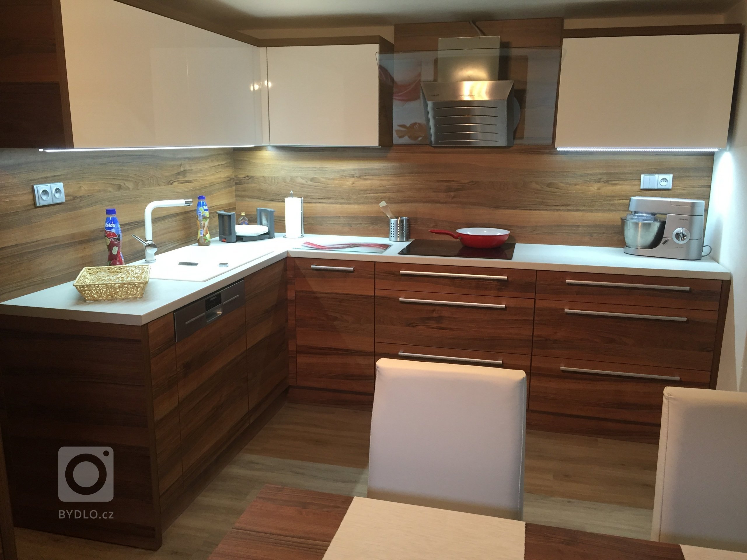 Linka před instalací grafoskla