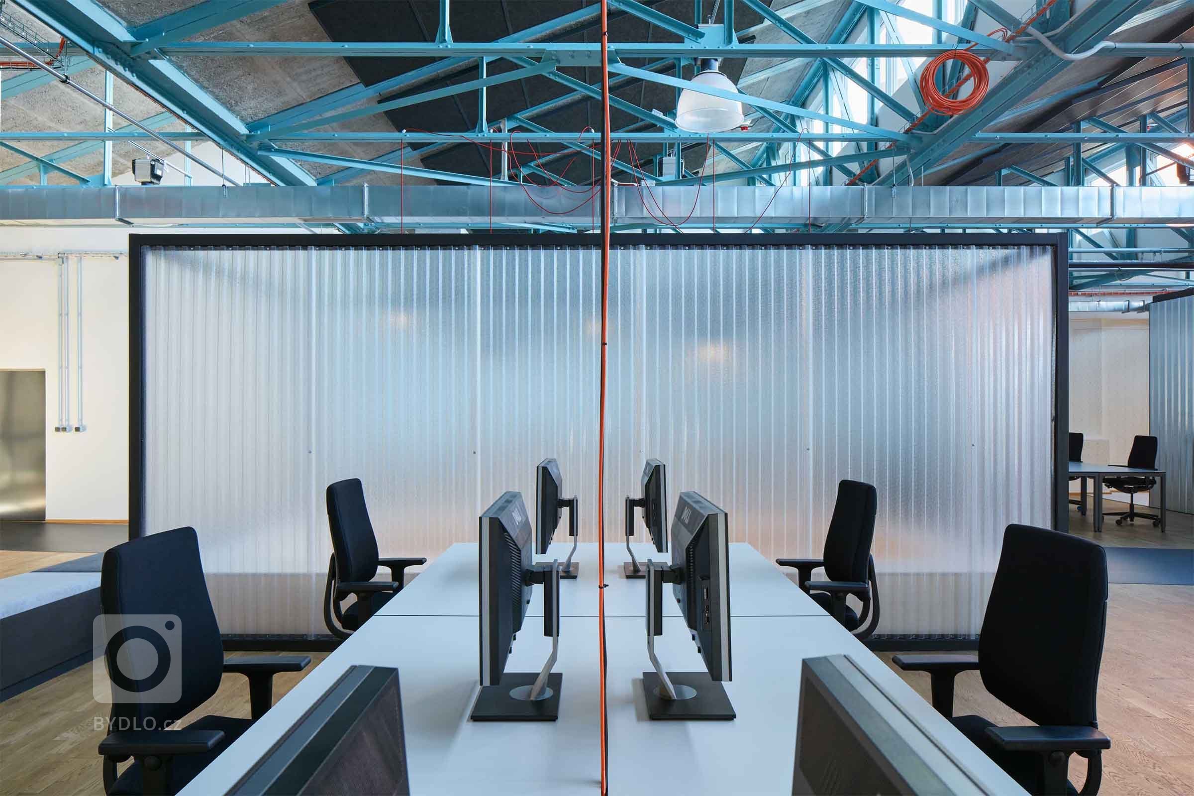 Ocenění Kanceláře roku 2018


Jak skloubit německou preciznost a českou živelnost? Nové administrativní prostory pro pražskou pobočku jedné z největších…