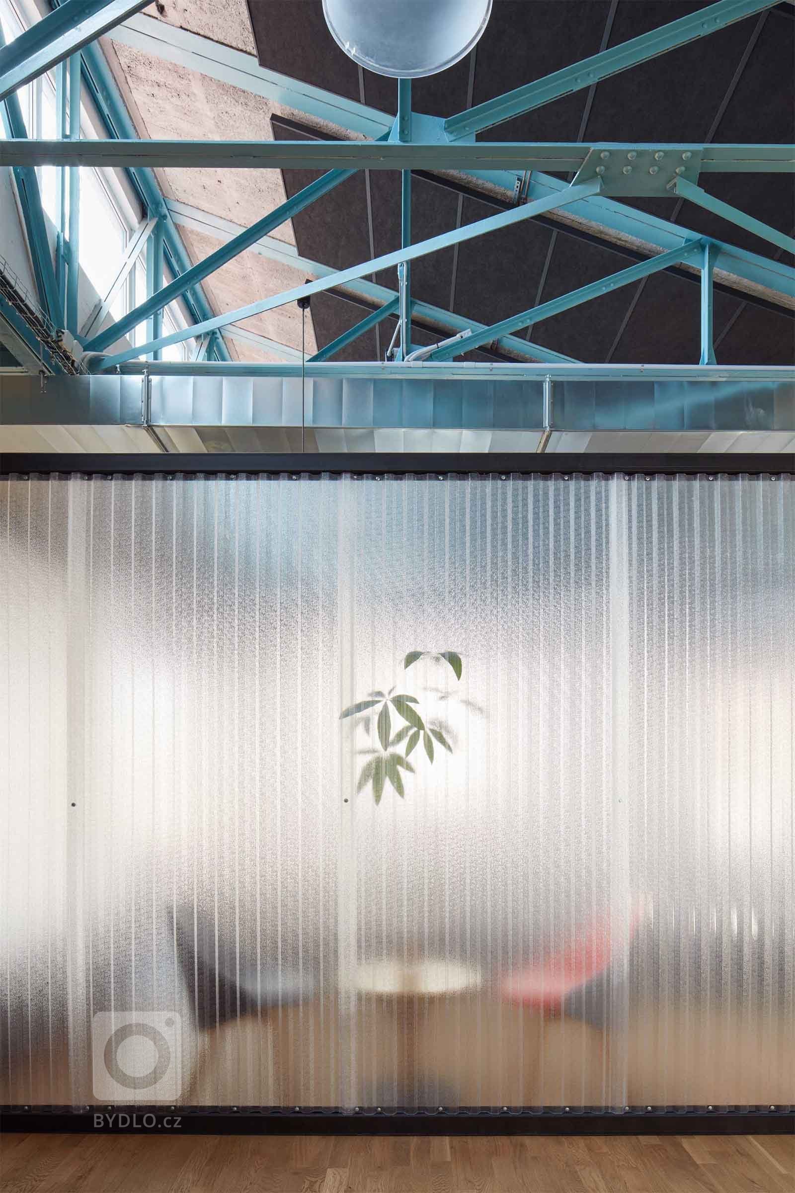 Ocenění Kanceláře roku 2018


Jak skloubit německou preciznost a českou živelnost? Nové administrativní prostory pro pražskou pobočku jedné z největších…