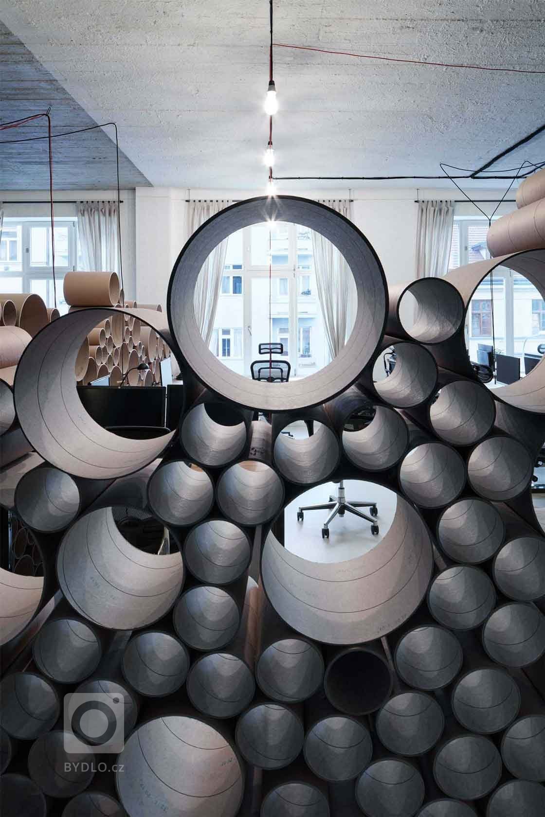 Ocenění Kanceláře roku 2017

Přestěhovat za pouhé tři měsíce komunikační agenturu Czech Promotion ze slavné Winternitzovy vily do nerekonstruovaných prostor…