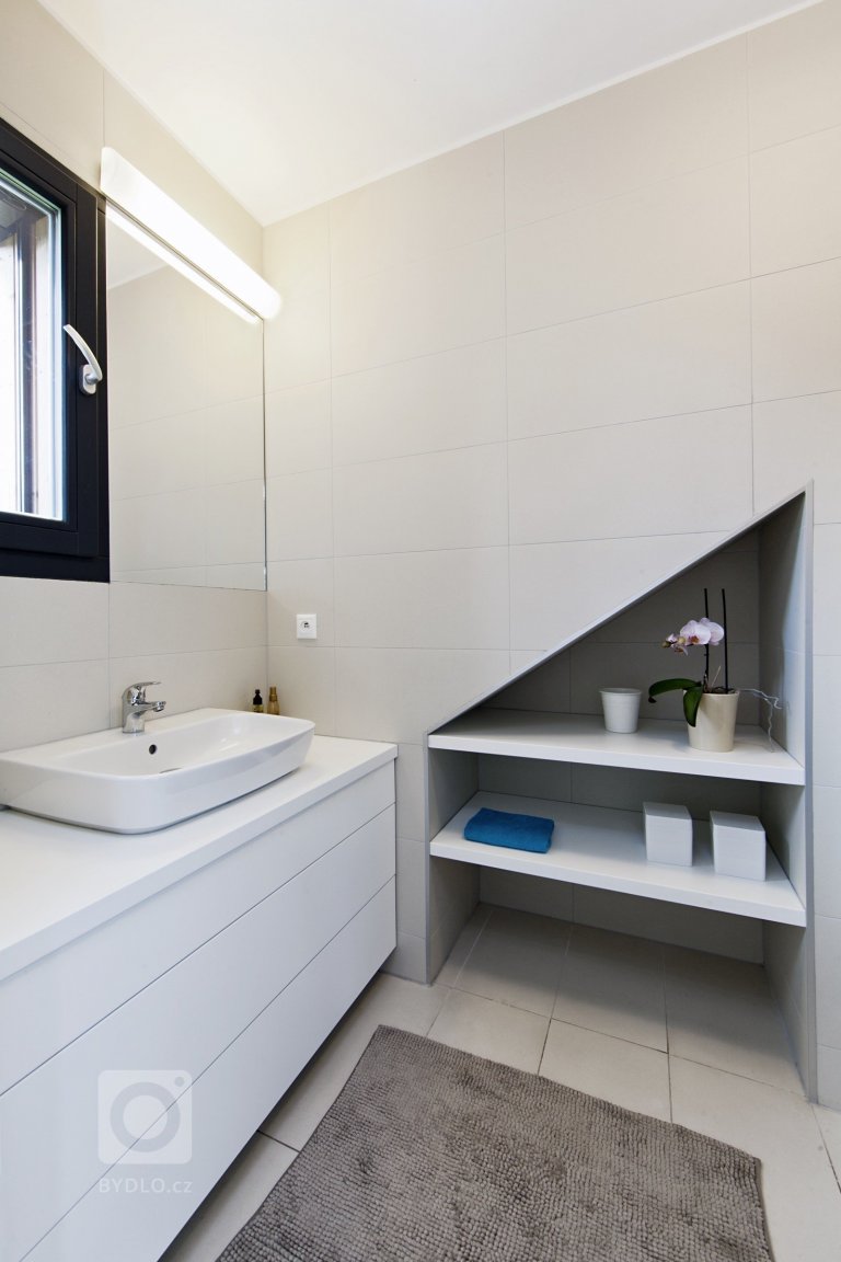 add picture to album