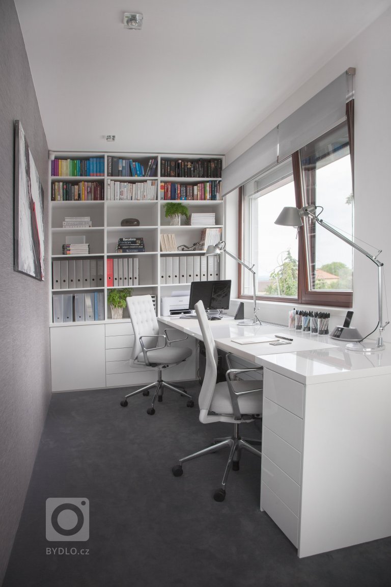 add picture to album