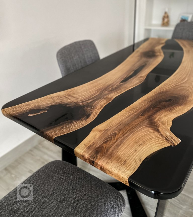 add picture to album