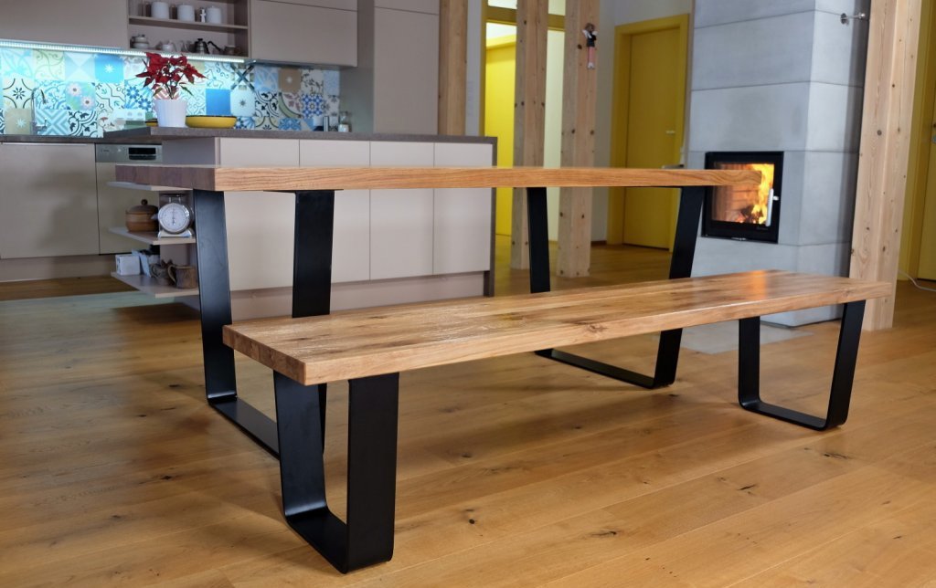 Výhody industriálního nábytku na míru