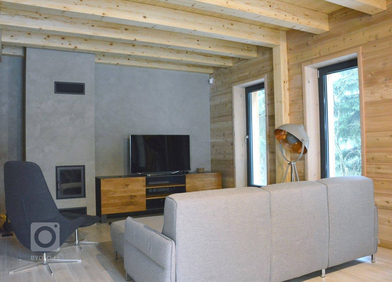 Apartmán uprostřed přírody

&nbsp;

-AKCE: Rodinný dům

-Realizace betonových&nbsp;povrchů:&nbsp;MALDECOR, s.r.o.

-Použité materiály: panDOMO,…