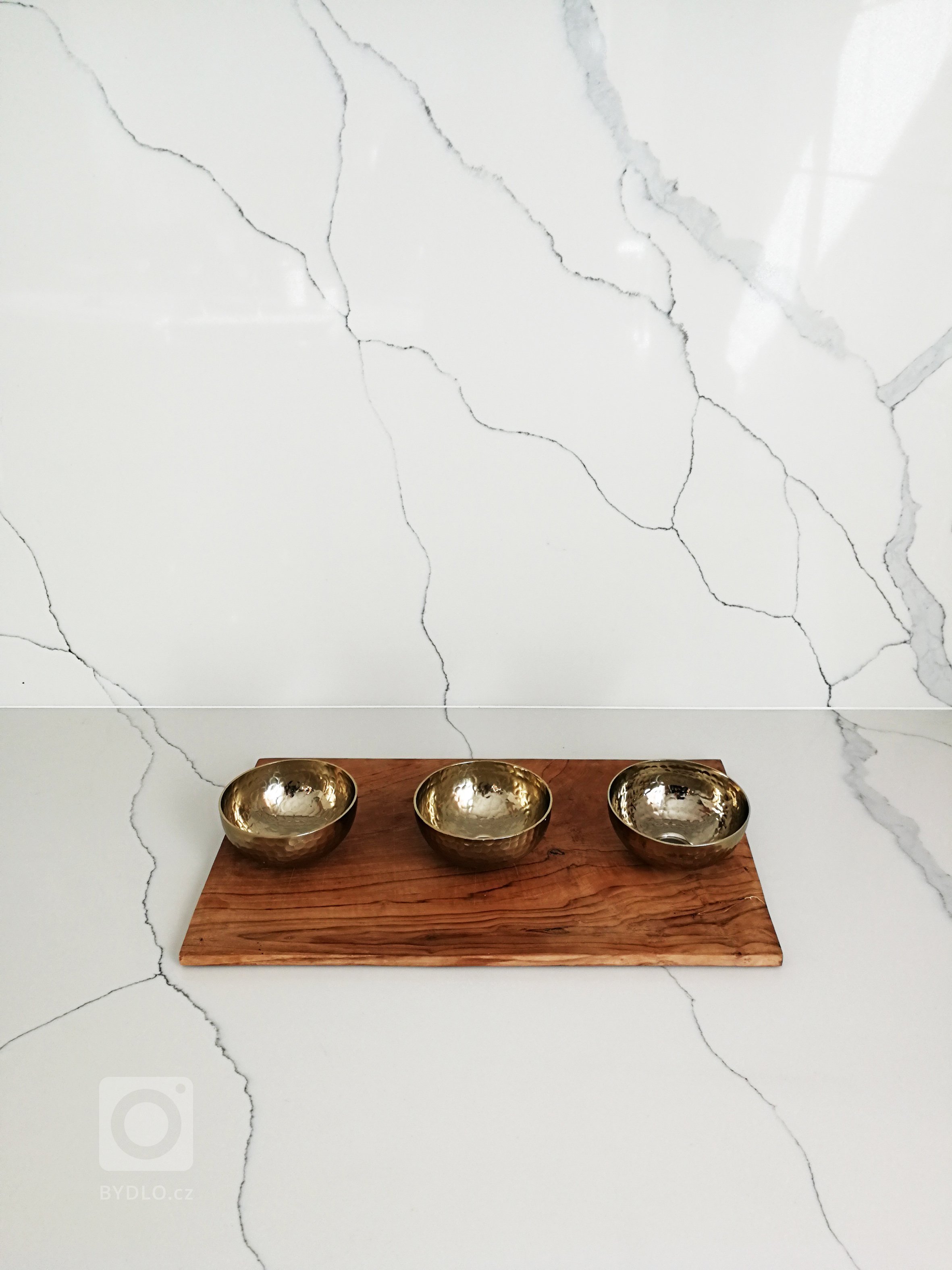 lINHART APATRMENT (bude doplněno)

Lorem ipsum dolor sit amet, consectetuer adipiscing elit. Duis risus. Nullam eget nisl. Nullam sit amet magna in magna…