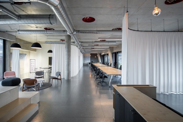 Manifesto &amp; reSITE Office - EN

The aim of the project was to design the interior of a modern open-space office. The starting points for the design were…