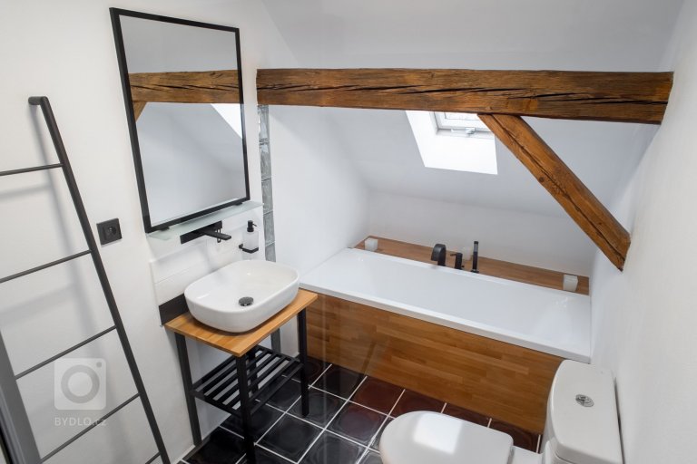 add picture to album