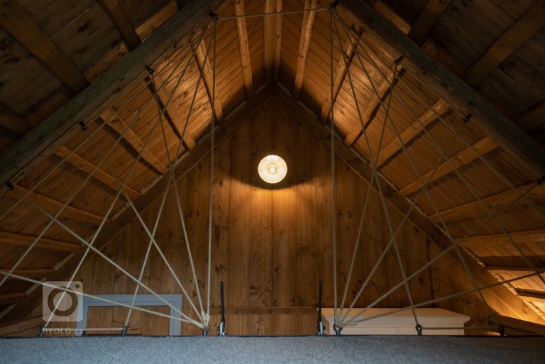 add picture to album