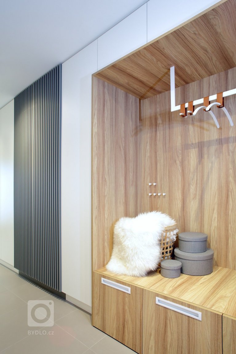 add picture to album