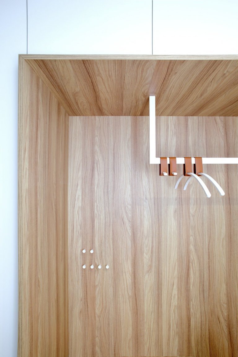 Na tomto projektu jsme začali pracovat v listopadu roku 2016, kdy byt byl ve fázi hrubé stavby a s klienty jsme začali vybírat standardy.
Aktivnější…