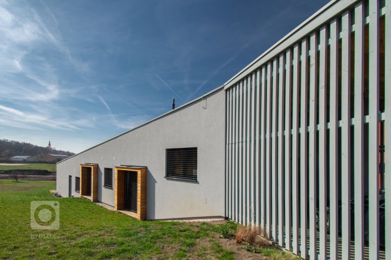 add picture to album