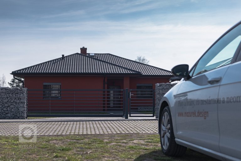 add picture to album