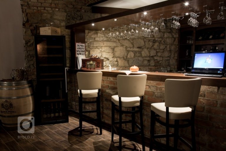 add picture to album