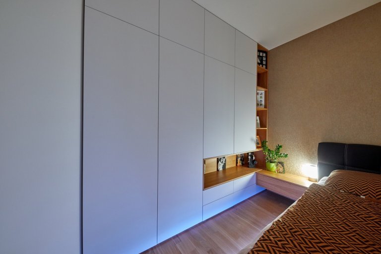 Ďalšia vydarená realizácia interiéru. Tentokrát sa jednalo o byt v Cubicon Gardens v Bratislave.&nbsp; :)

Výnimočné bolo hlavne vyriešenie prepojenia resp.…