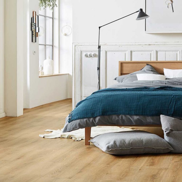 Trend současné doby? Lepené vinylové podlahy