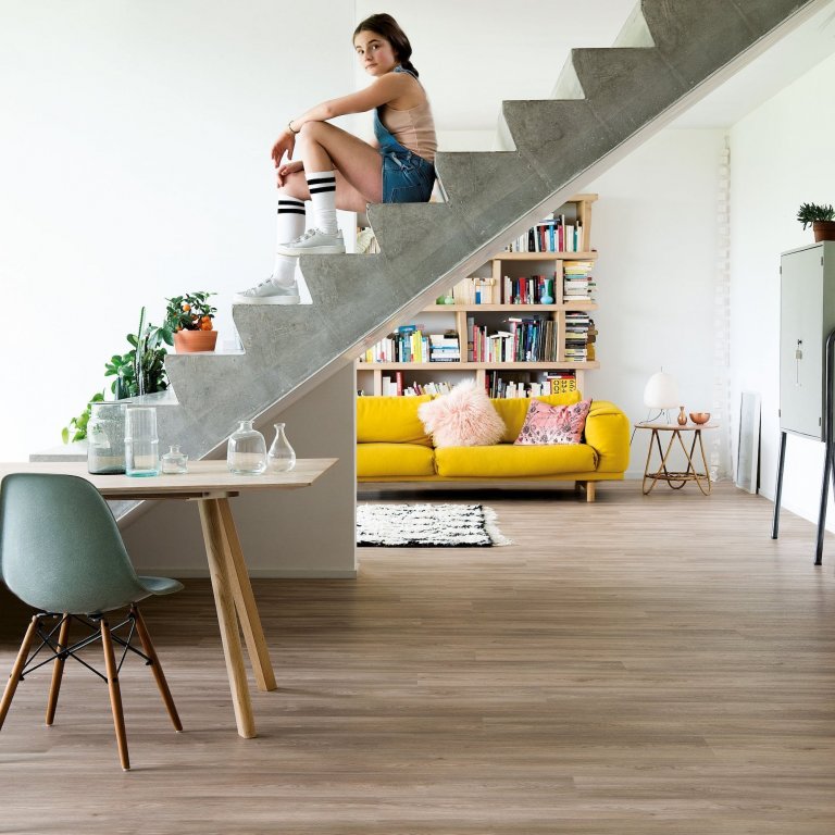 Trend současné doby? Lepené vinylové podlahy