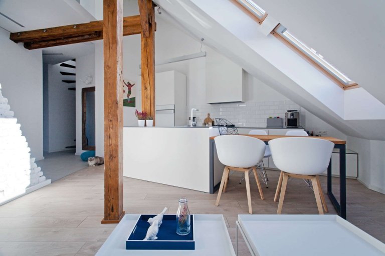 Rekonstrukce chátrajícího podkroví