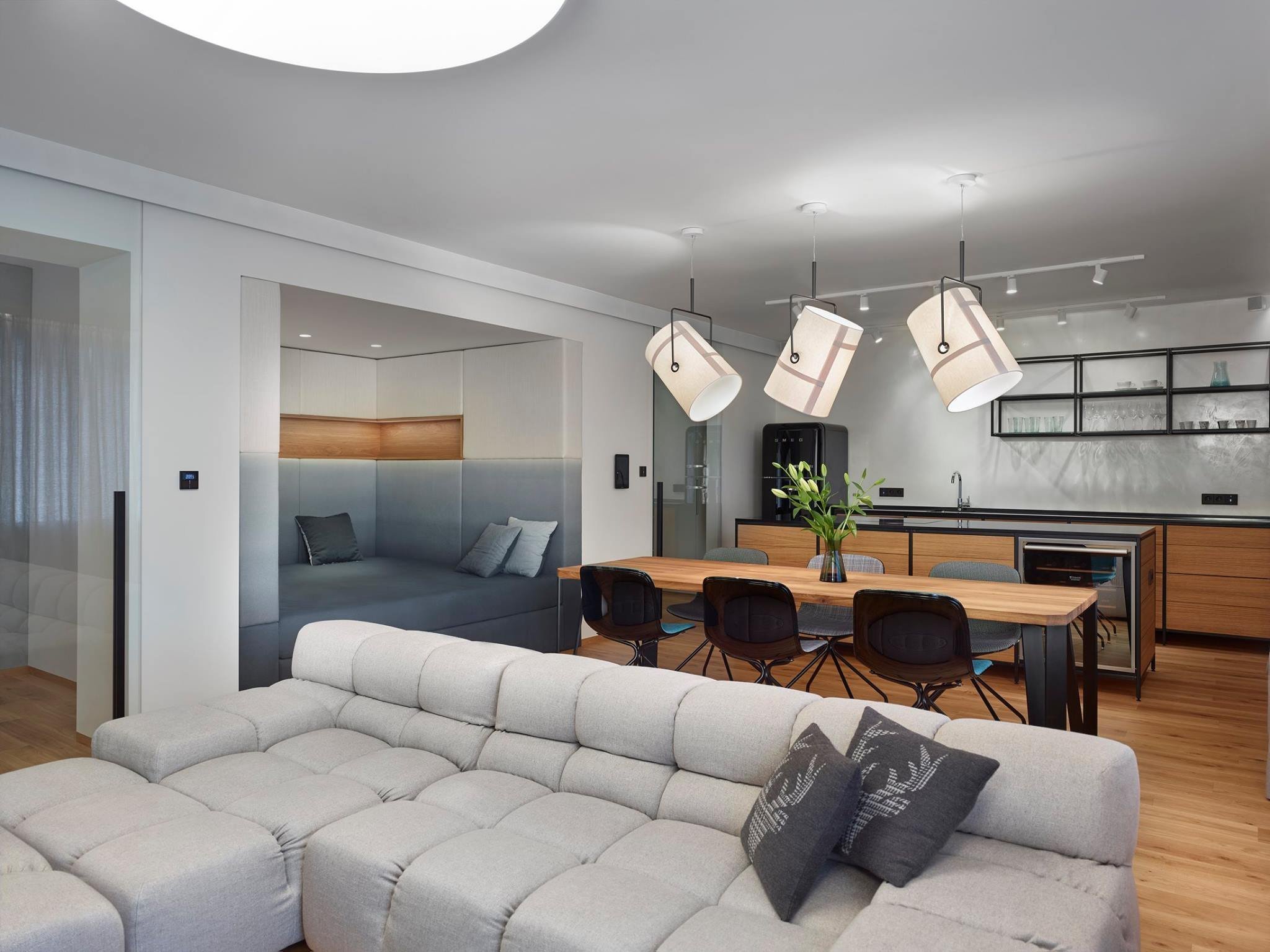 Interiér soukromého horského&nbsp;apartmánu v Beskydech
