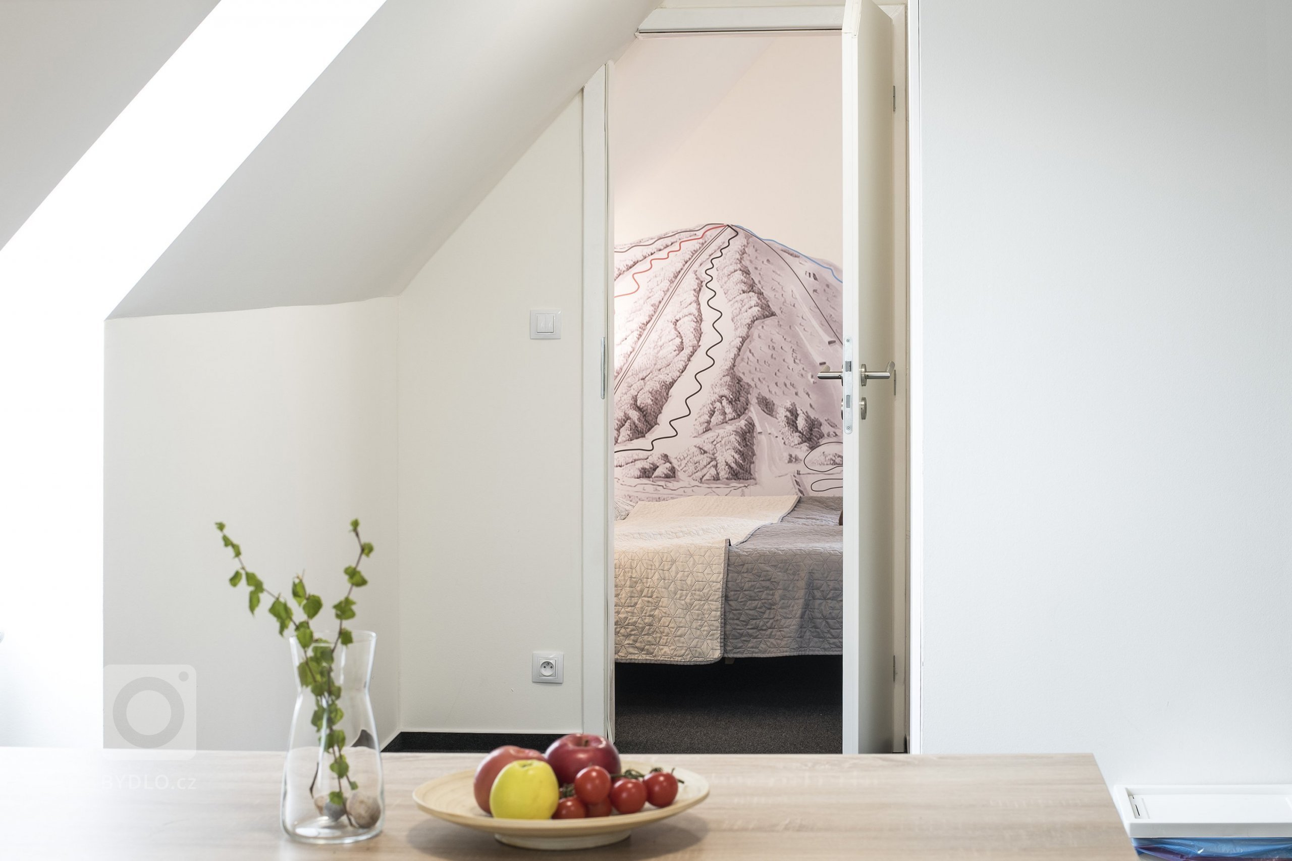 Bývalá kolonie pro úředníky celní správy byla umístěna do Anenského údolí u&nbsp;Harrachova. Je to krásné místo, kterým se vine říčka Mumlava a&nbsp;nyní je to…