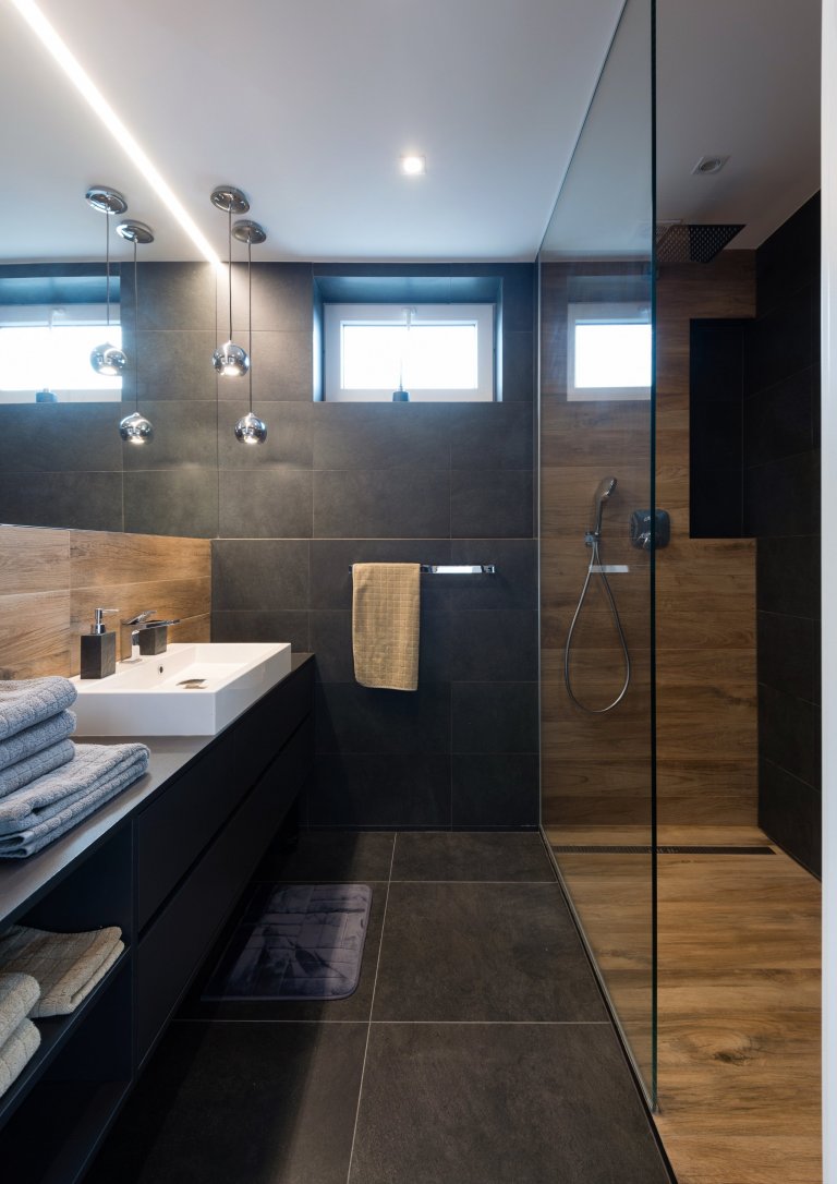 REALIZACE NÁVRHU INTERIÉRU BYTU PRO MLADÉHO MUŽE V BRATISLAVĚ.

Realizace&nbsp;interiéru bytu&nbsp;pro mladého muže.&nbsp;V interiéru převládá kombinace…