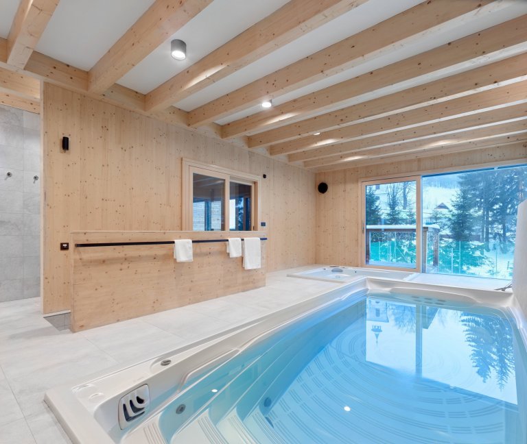 Chata ze smrkových CLT panelů