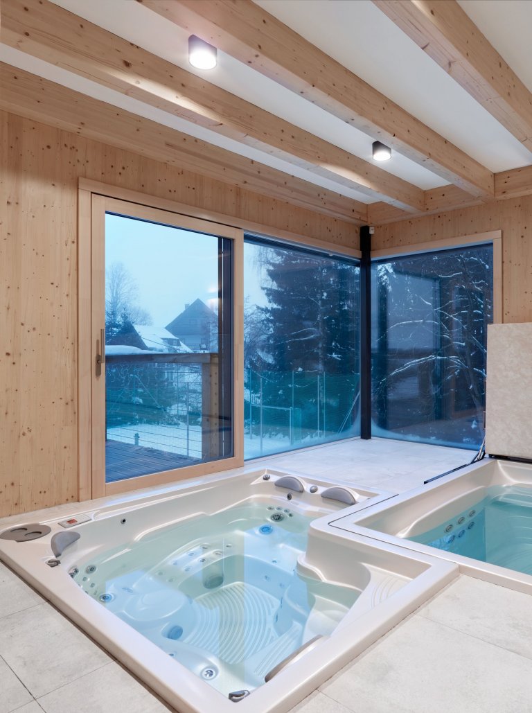 Chata ze smrkových CLT panelů