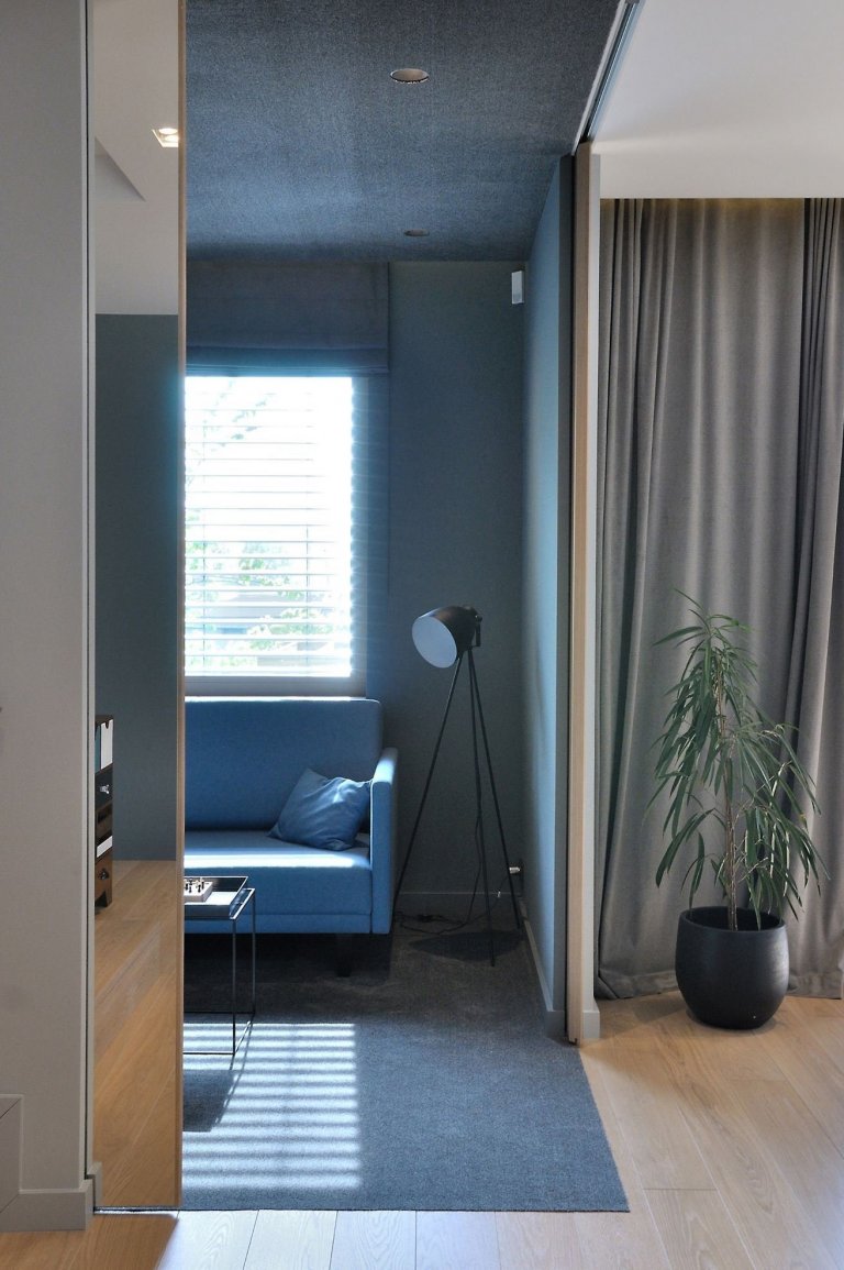 Dialog dřeva s betonem