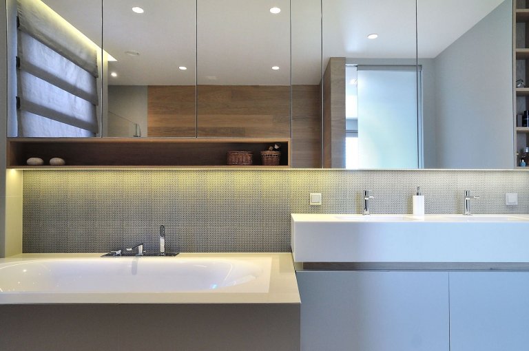 Dialog dřeva s betonem