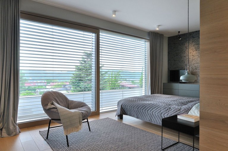 Dialog dřeva s betonem