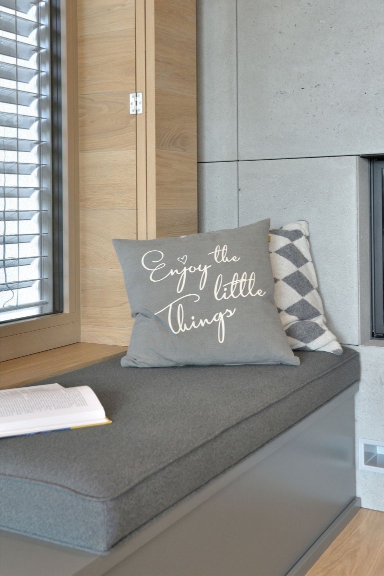 Dialog dřeva s betonem