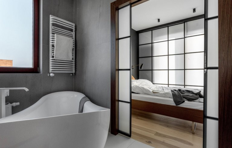 Elegantní bydlení má doplňky s prvky komiksu