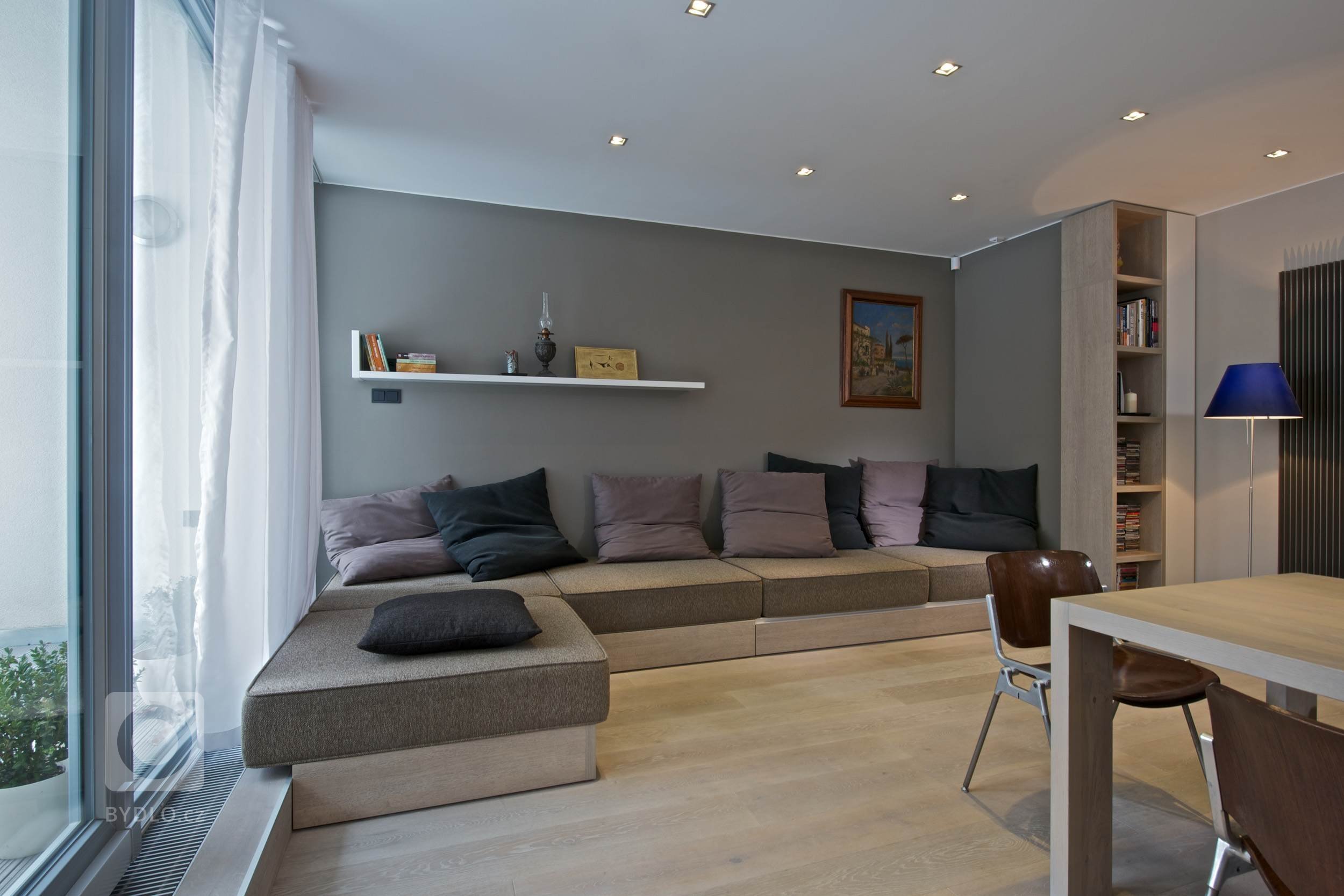 Hnědá barva v interiéru