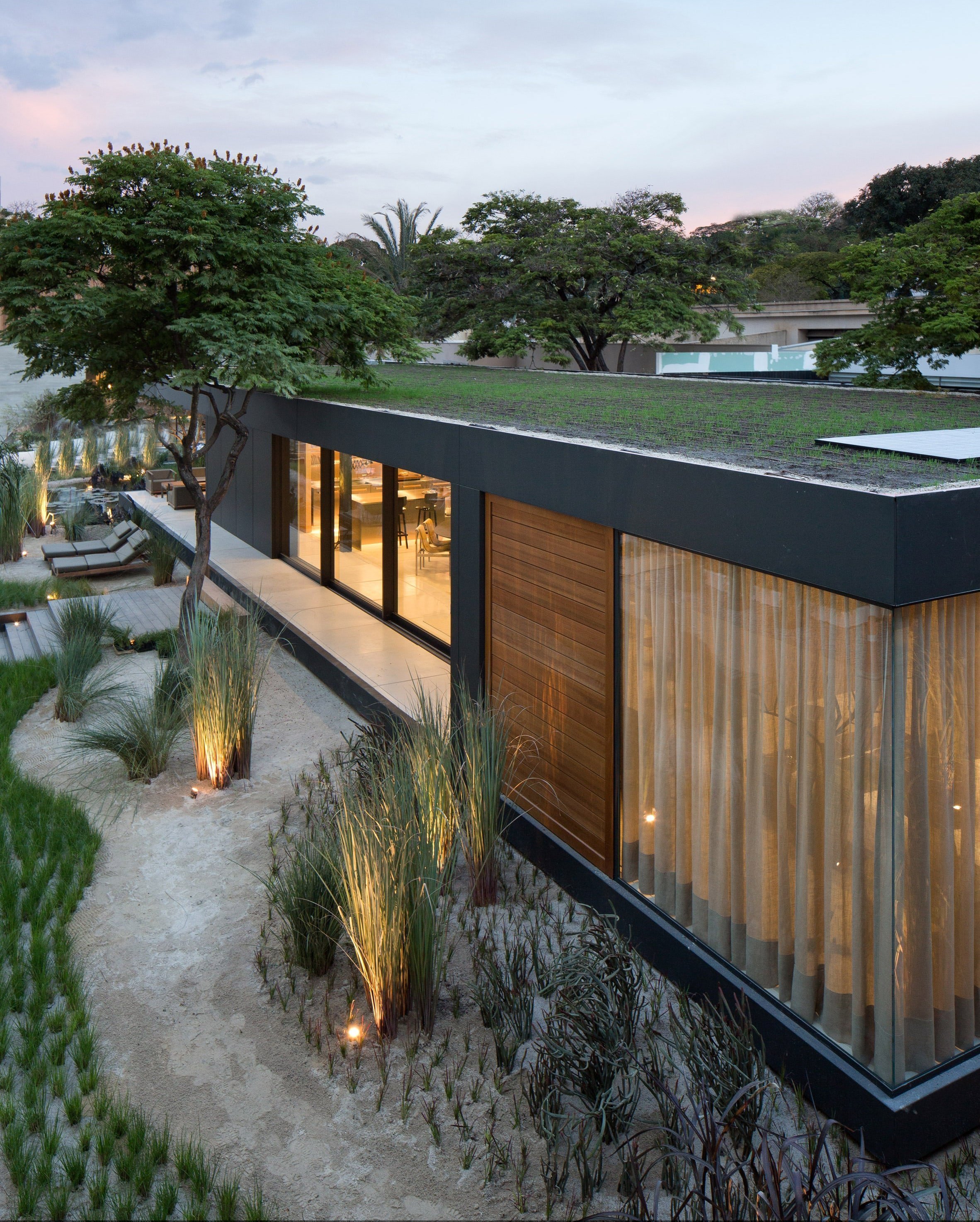 Moderní prefabrikovaný jednopatrový dům