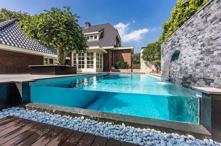 Nadzemní nebo zapuštěný bazén?