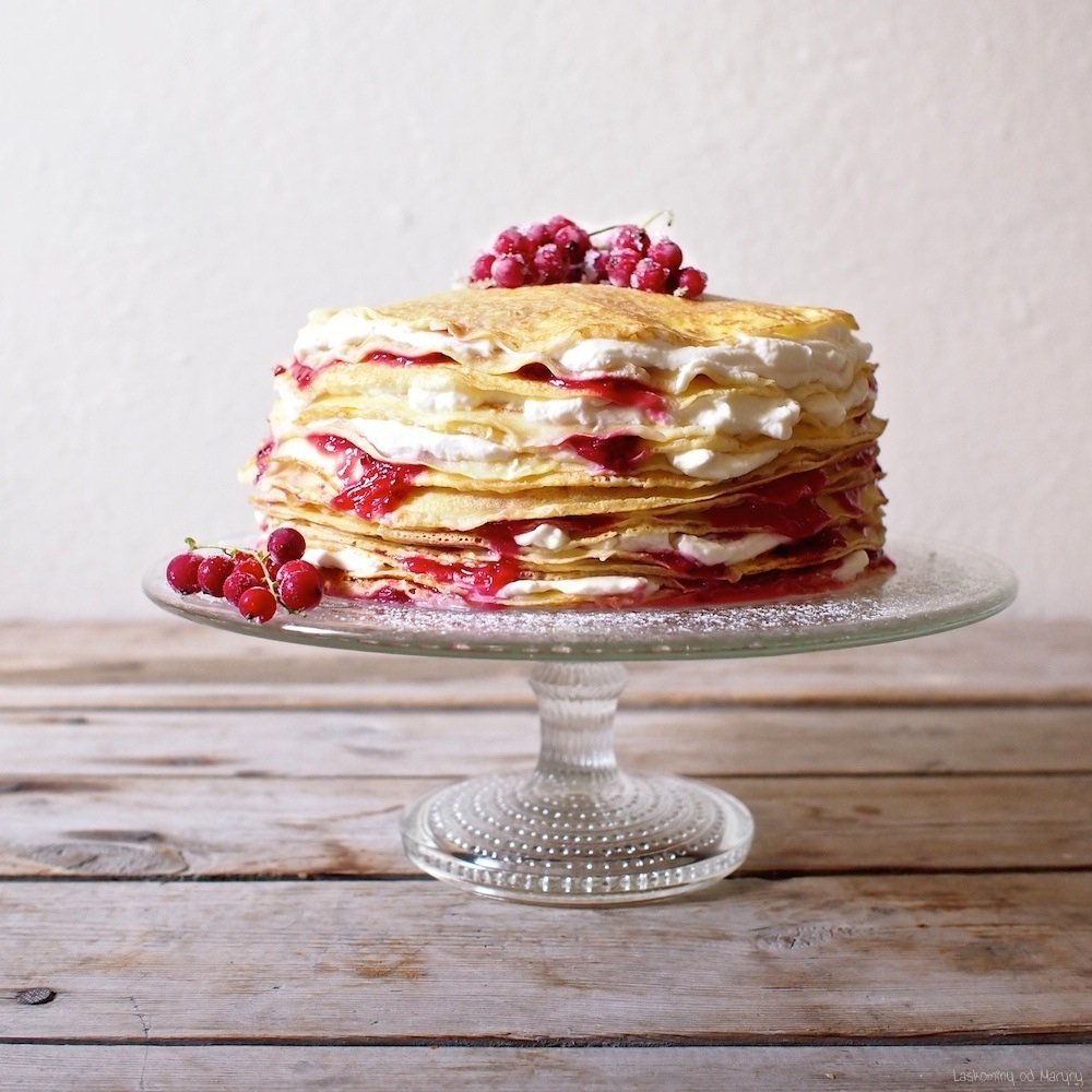 Palačinkový dort s bezinkovým krémem