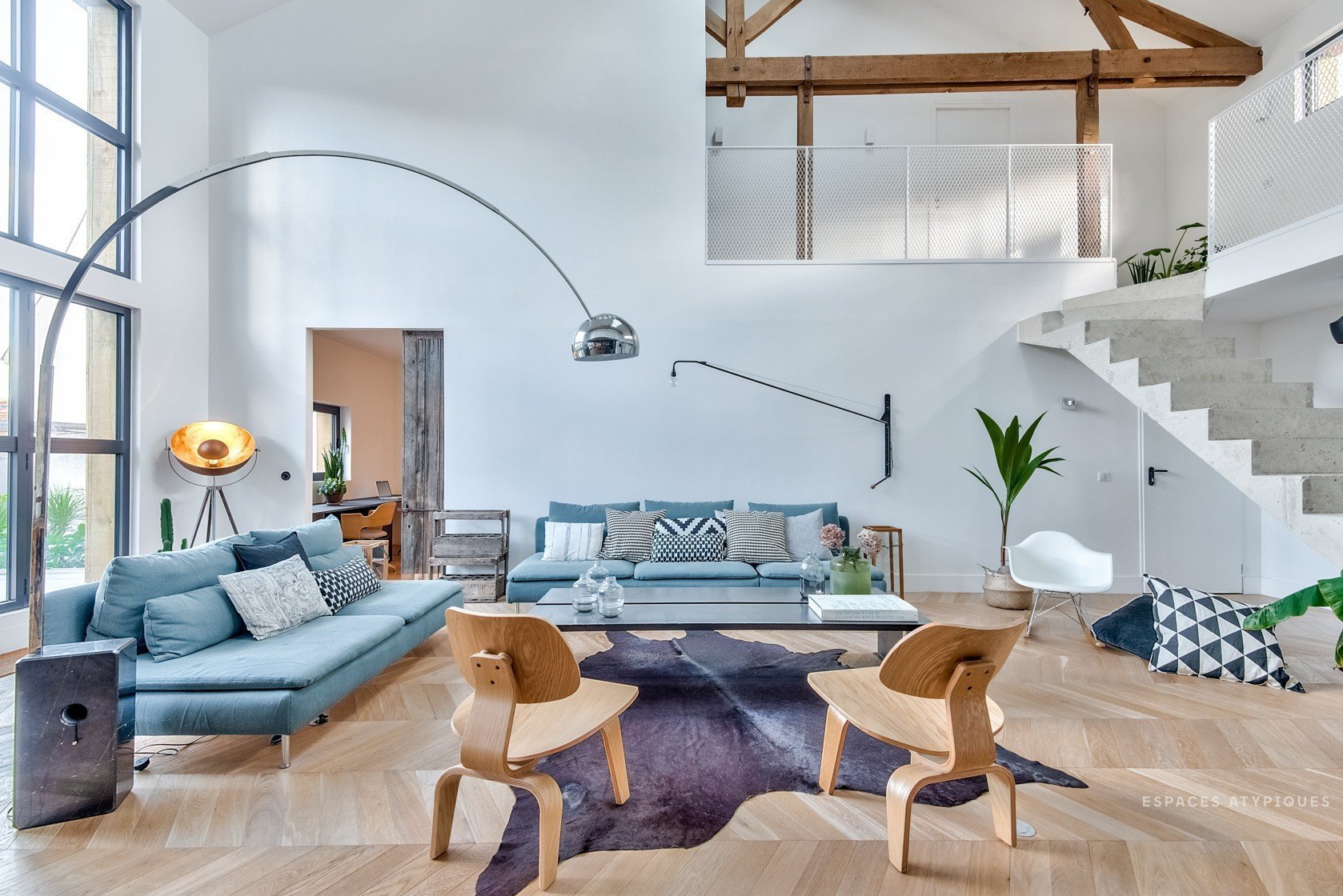 Renovace stodoly u Paříže