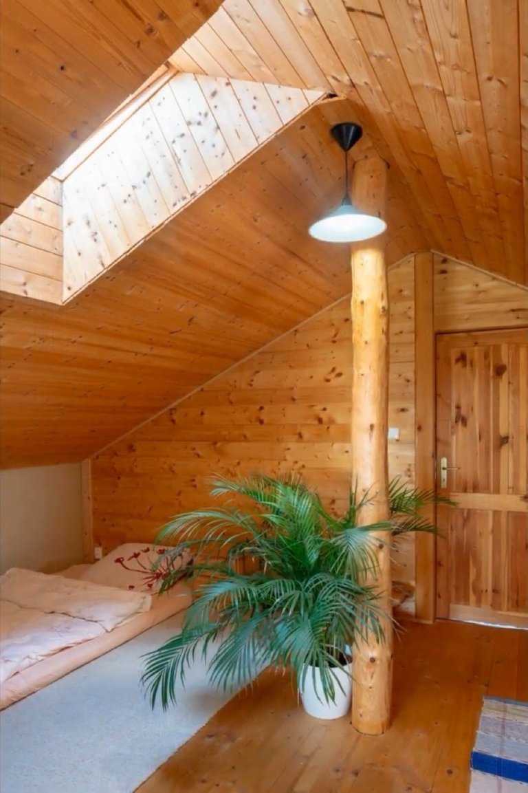 Energeticky soběstačná dřevostavba postavená svépomocí