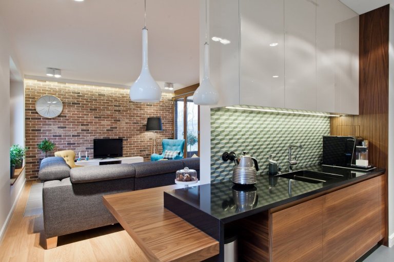 Jak se žije v obývacím pokoji s "cihlou"