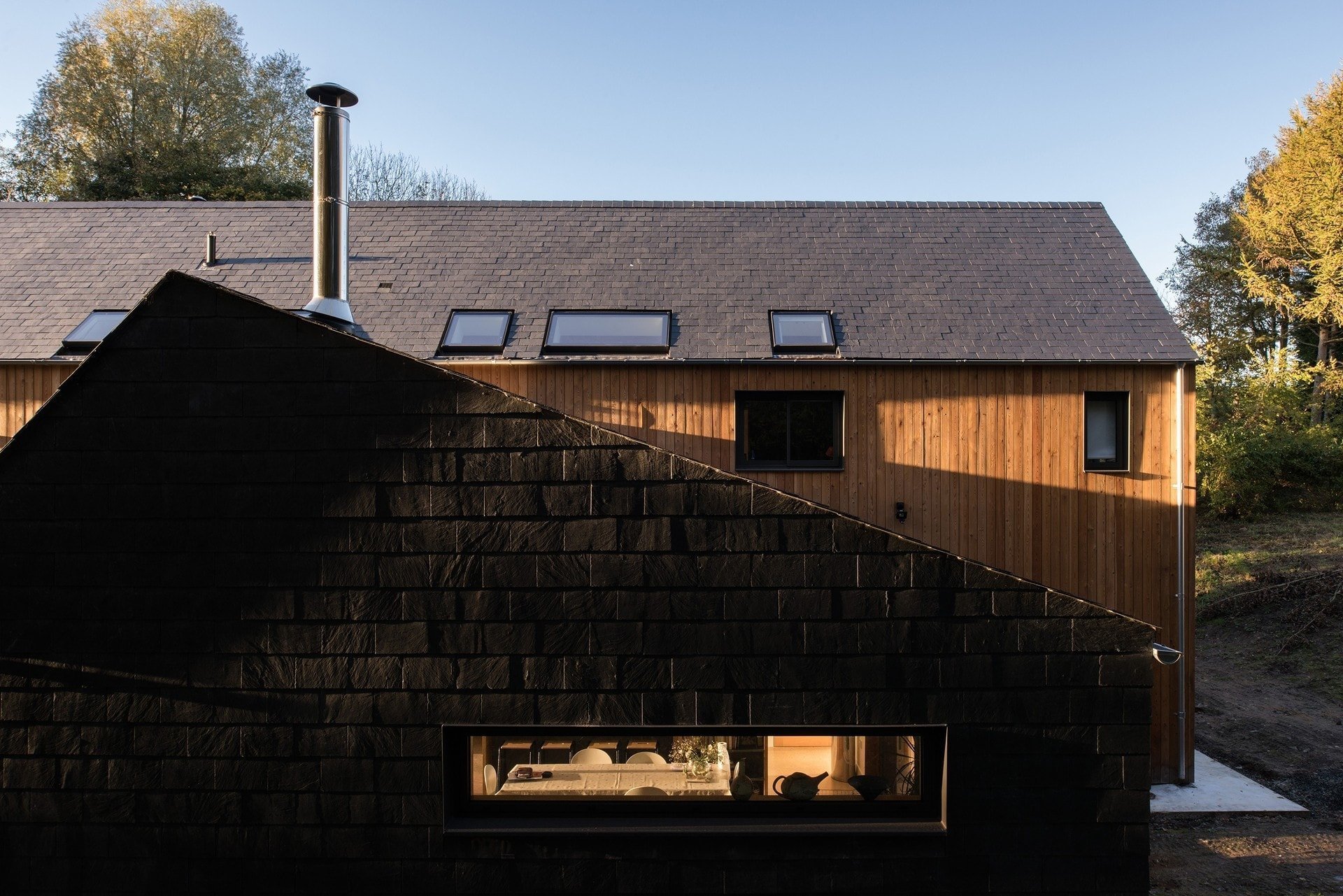 Rodinný dům ve tvaru kříže