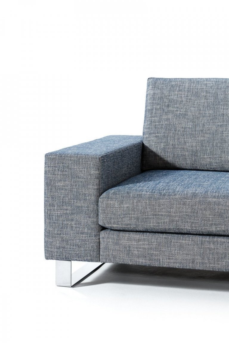 Sedací souprava, která nezestárne

Díky jednoduchým tvarům je design tohoto variabilního modelu opravdu nadčasový. Víme, že pohodlí je vnímáno velmi…