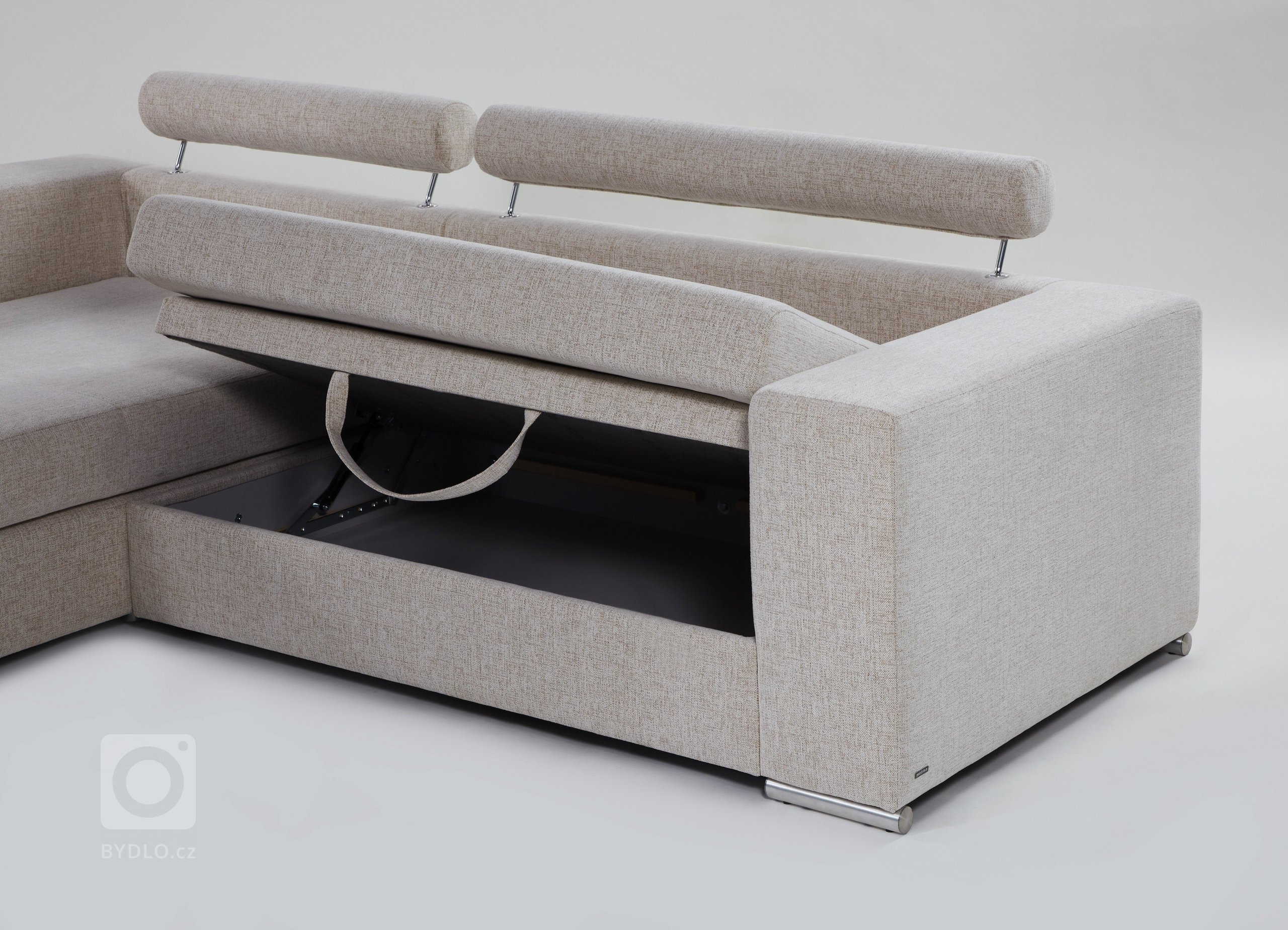 Idelální řešení pro velkou rodinu

Spokojenost našich nejbližších je nám nejdražší. Aby se u vás doma cítila celá vaše rodina dobře a bezpečně, pořiďte jim…