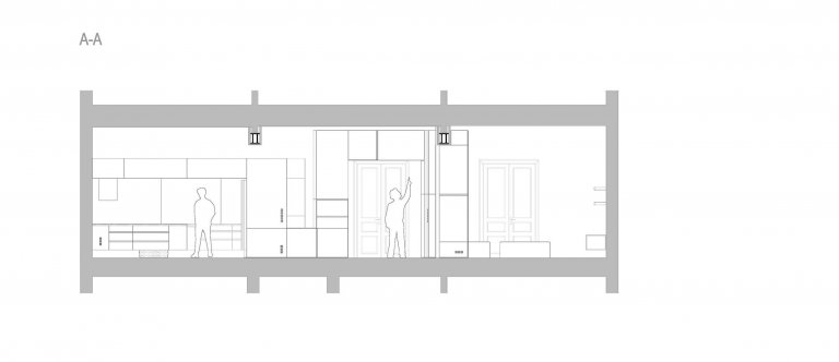 V době svého vzniku byl v prvním patře secesního činžovního domu jeden byt. V éře komunismu brutálně a necitlivě rozdělen na tři jednotky. Klient koupil tato…