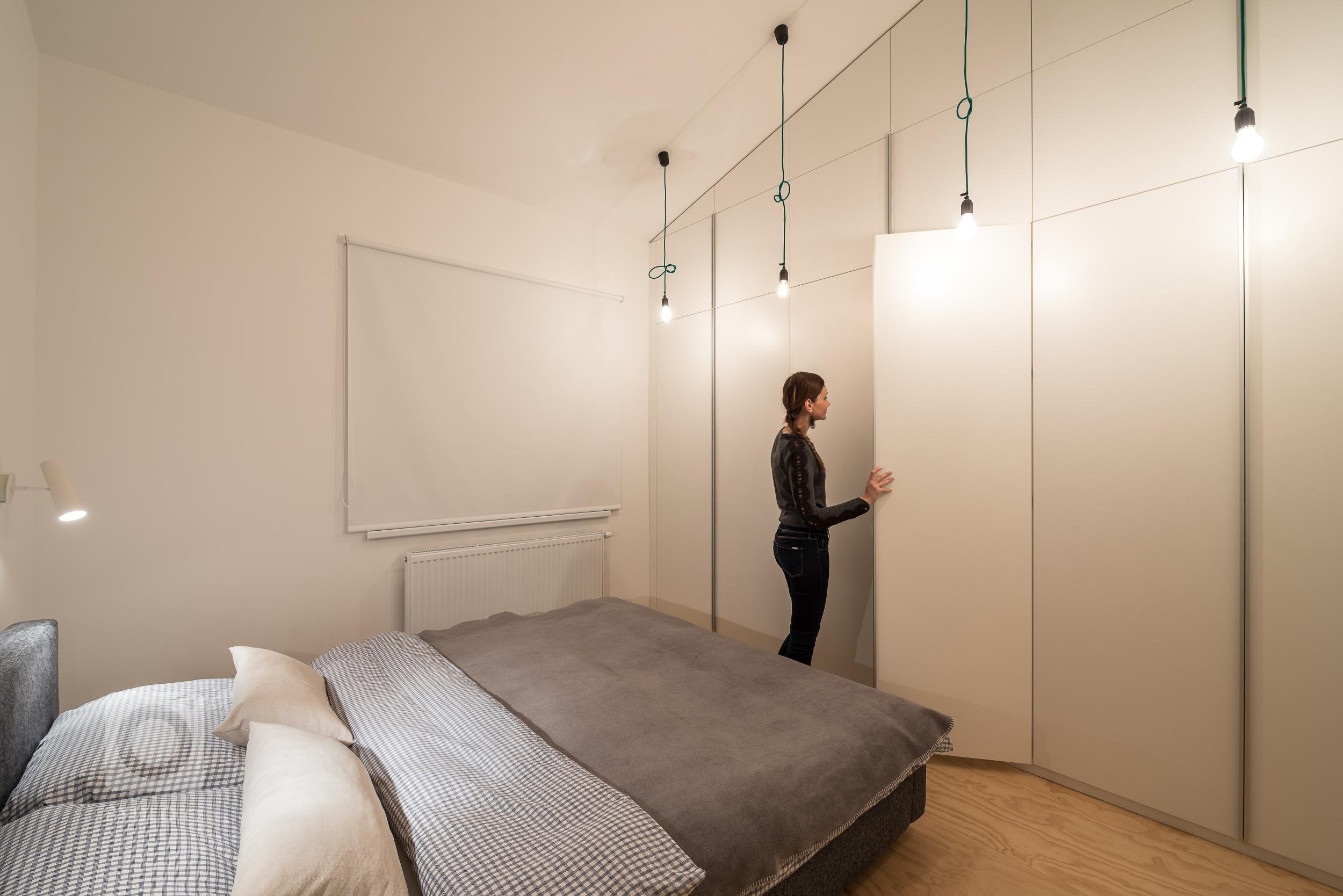 Interiér třípokojového loftu jsme navrhli tak, aby vynikly hlavní přednosti loftů - uvolněnost, neformálnost a prostor. Přiznané prvky ocelové konstrukce…